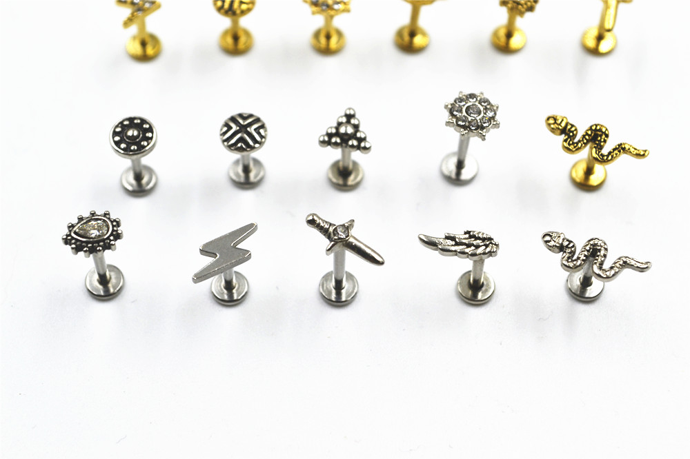 Piercing de barra de labio de  - Body Jewelry Hot reseña y precio