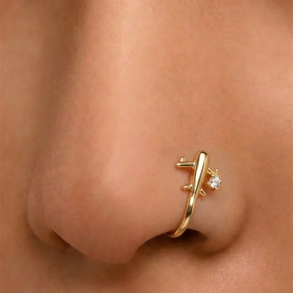 Clip Nasal con Diseño de Avión - Body Jewelry Hot reseña y precio